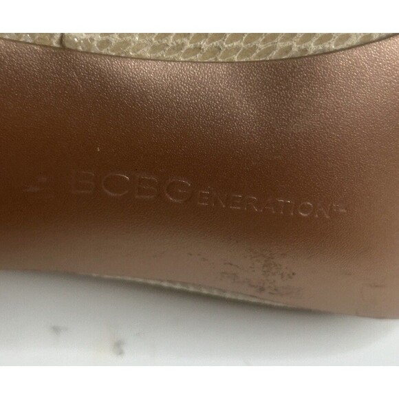 BCBGernation Women’s Heels/Pumps. Size 7B. Snakeskin Print. Leather. Slip On - Picture 9 of 11